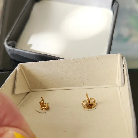 Sapphire and diamond earrings - Picture 3 of 4